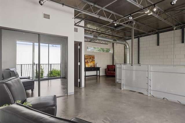 4801 S Congress Ave Unit A1, Austin, TX 78745 - garage featuring concrete block wall