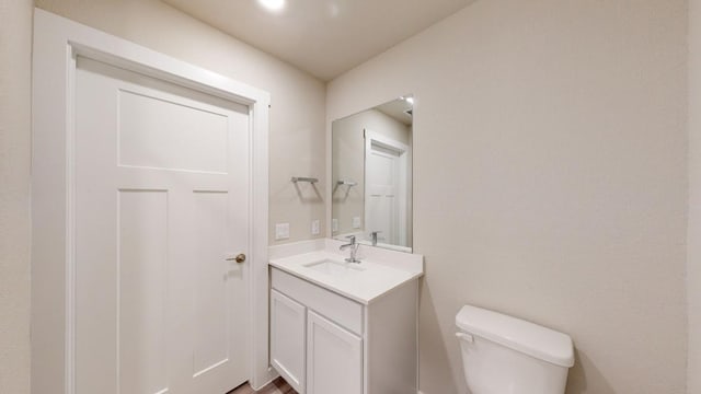 4019 Illian Cv, Killeen, TX 76542 - bathroom with toilet and vanity