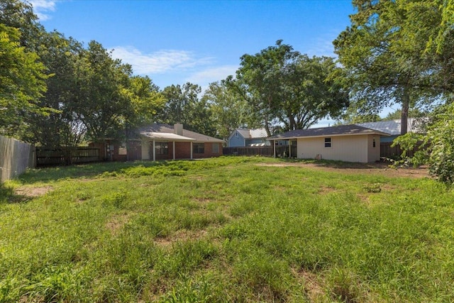910 Garwood St, Smithville, TX 78957 - view of fenced backyard