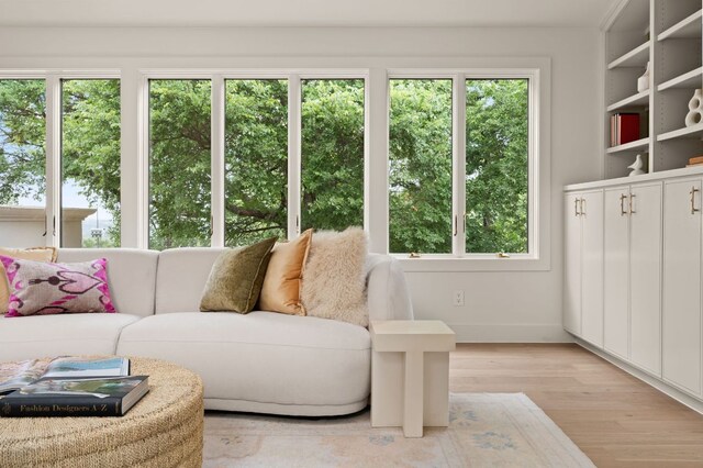 4622 Lake View Dr, Austin, TX 78731 - living room with light wood-style flooring and baseboards