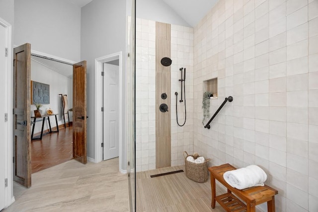 15901 Double Eagle Dr, Austin, TX 78717 - full bath featuring a tile shower and lofted ceiling