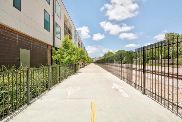 1800 E 4th St Unit 335, Austin, TX 78702 - view of property's community