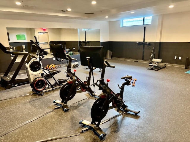 1800 E 4th St Unit 335, Austin, TX 78702 - workout area with recessed lighting and baseboards