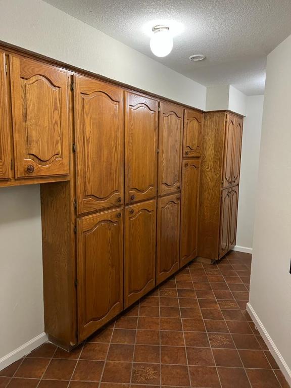 TBD County Road 246, Florence, TX 76527 - detailed view of a textured ceiling and baseboards
