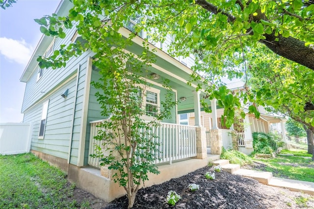 1524 Big Thicket Dr, Cedar Park, TX 78613 - view of home's exterior featuring covered porch