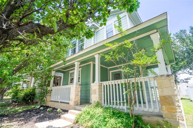 1524 Big Thicket Dr, Cedar Park, TX 78613 - view of front of home with a porch