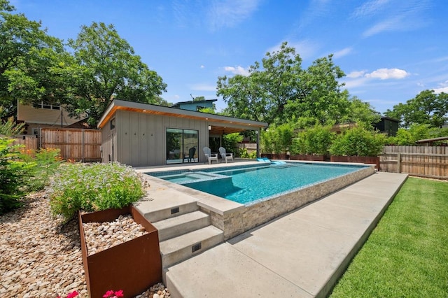 1700 S 3rd St, Austin, TX 78704 - view of pool featuring a patio and a fenced backyard