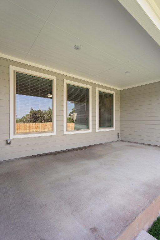 300 Treadwell Ln, Kyle, TX 78640 - view of patio