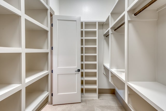208 E Lakeshore Dr, Sunrise Beach, TX 78643 - view of spacious closet