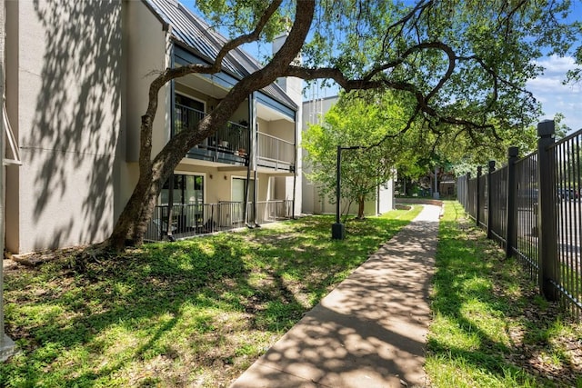 935 La Posada Dr Unit 243, Austin, TX 78752 - photo 2