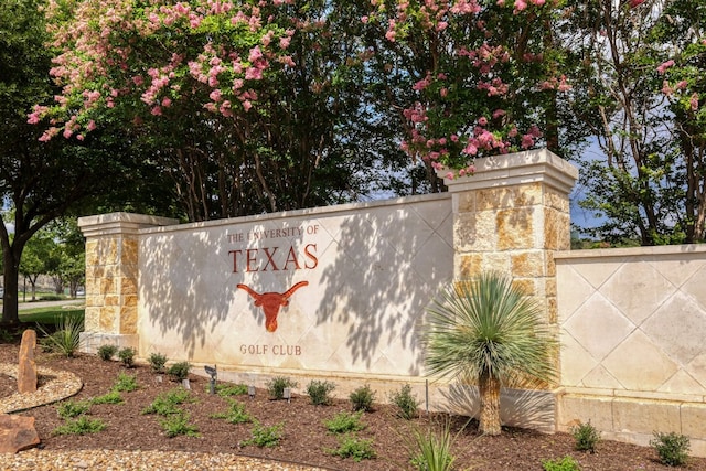 700 Zen Gardens Ter, Austin, TX 78732 - view of community / neighborhood sign