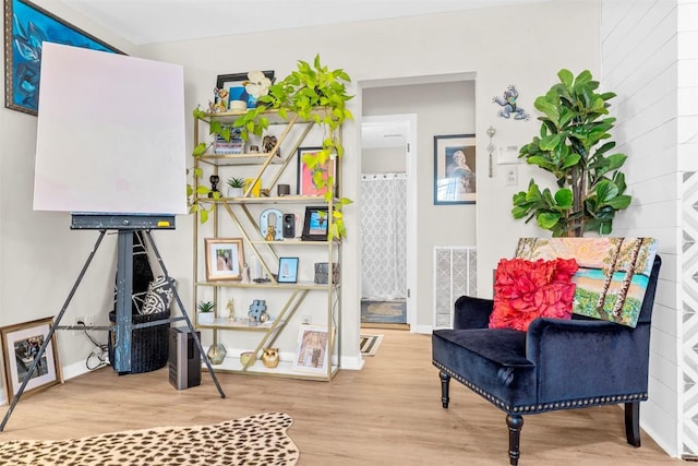 2814 Windsor Rd, Austin, TX 78703 - living area featuring wood finished floors and baseboards