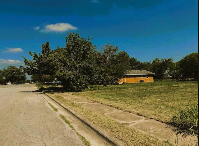 104 W Burton St, Manor, TX 78653 - photo 8