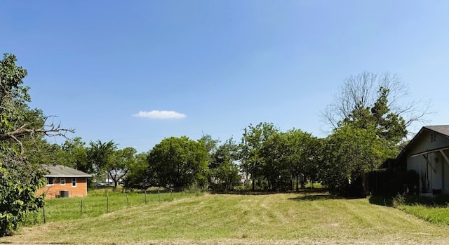 104 W Burton St, Manor, TX 78653 - photo 6