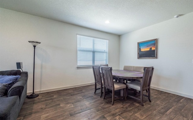 4701 Tully Dr, Pflugerville, TX 78660 - dining space featuring dark wood-style floors, baseboards, and recessed lighting