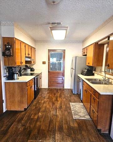 1058 Lonesome, Canyon Lake, TX 78133 - photo 5