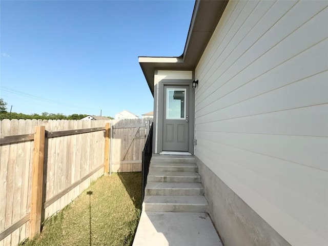 12006 Curlin Cv, Buda, TX 78610 - view of staircase