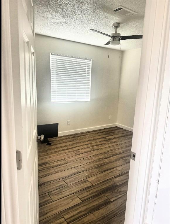 702 Bracewood Cir, San Marcos, TX 78666 - photo 5