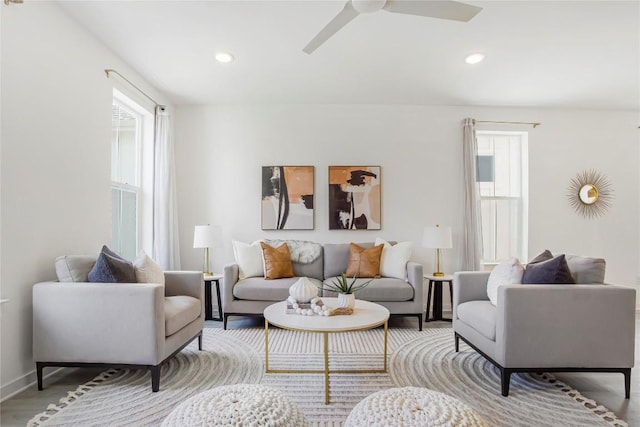 2624 Metcalfe Rd Unit 17, Austin, TX 78741 - living room with plenty of natural light, wood finished floors, recessed lighting, a ceiling fan, and baseboards