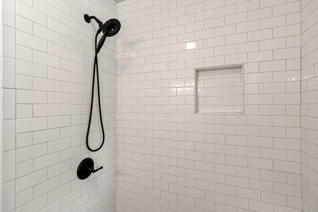 220 E Belton Ave, Rockdale, TX 76567 - bathroom view of a tile shower