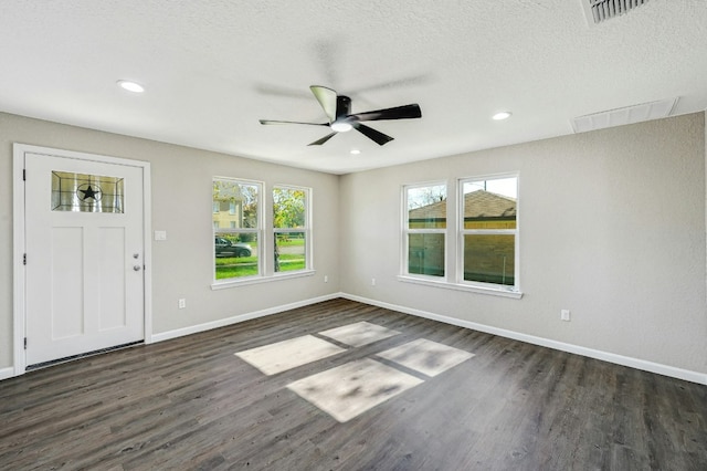 212 Walnut Ave, Luling, TX 78648 - foyer entrance featuring a ceiling fan, dark wood-style flooring, recessed lighting, and a textured ceiling