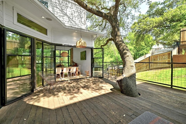 1700 S 6th St, Austin, TX 78704 - view of deck