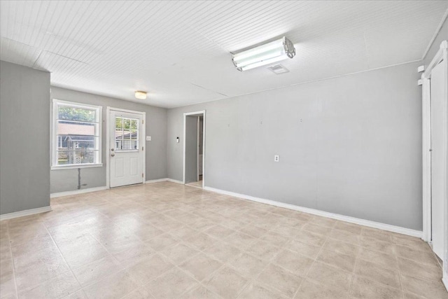 1223 Cecelia St, Taylor, TX 76574 - spare room with baseboards