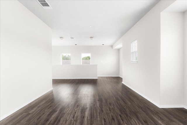 2800 Joe Dimaggio Blvd Unit 100, Round Rock, TX 78665 - unfurnished room featuring wood finished floors