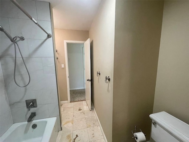 11311 Alhambra Dr, Austin, TX 78759 - full bathroom featuring toilet and tub / shower combination