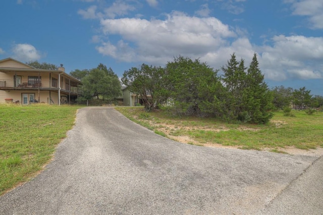 1219 Canyon Trce, Canyon Lake, TX 78133 - view of asphalt driveway