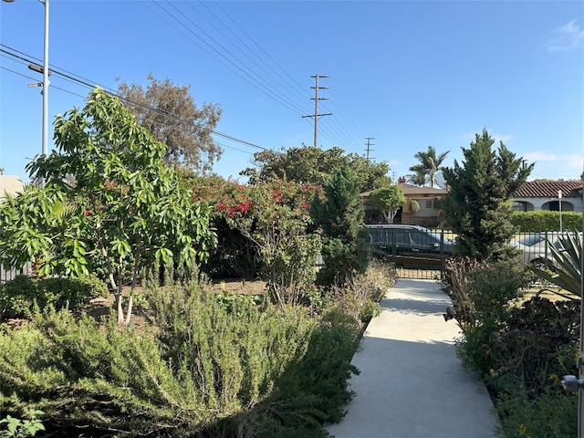 701 W 112th St, Los Angeles, CA 90044