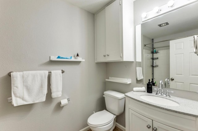 2529 Rio Grande St Unit 51, Austin, TX 78705 - full bath featuring vanity and a shower