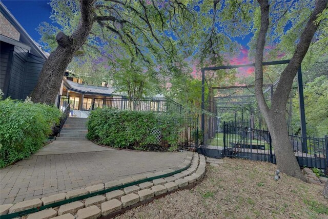 4812 Mantle Dr, Austin, TX 78746 - view of yard with stairway