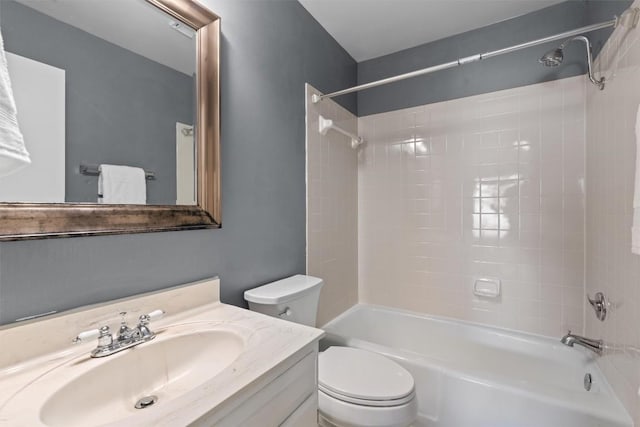 203 E 31st St Unit 304, Austin, TX 78705 - bathroom featuring shower / tub combination, toilet, and vanity