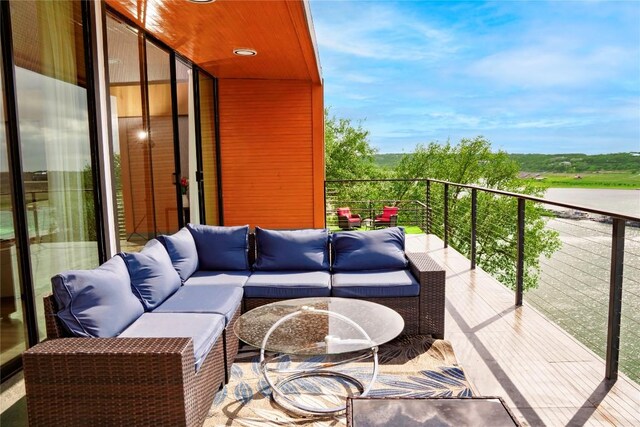 1800 Buffalo Gap Rd, Austin, TX 78734 - balcony with an outdoor living space
