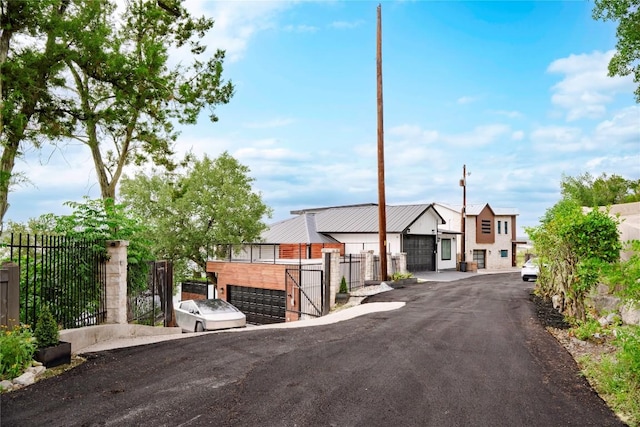 1800 Buffalo Gap Rd, Austin, TX 78734 - view of front of home featuring a gate