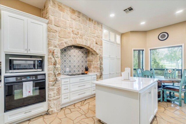 302 Guadalupe River Dr, Seguin, TX 78155 - photo 5