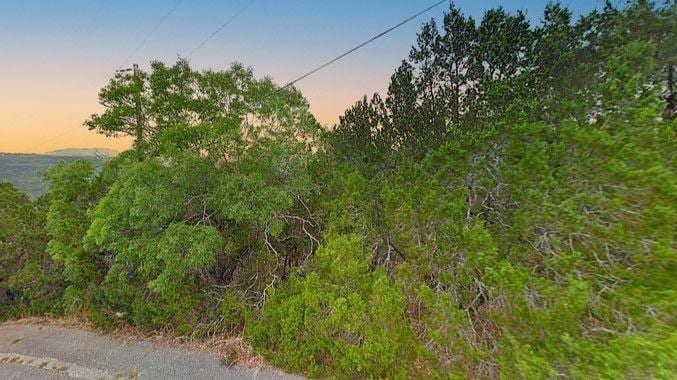 21929 Surrey Ln, Lago Vista, TX 78645