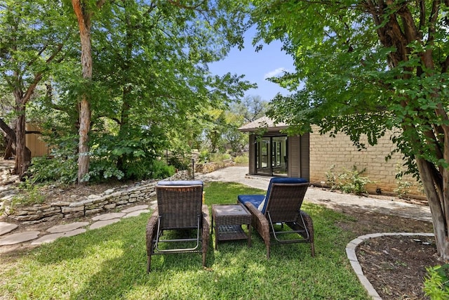 103 Schooner Dr, Lakeway, TX 78738 - view of yard with a patio
