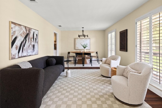 7606 Mesa Dr, Austin, TX 78731 - living area with baseboards