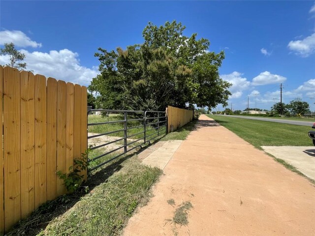 400 Main St, Liberty Hill, TX 78642 - photo 4