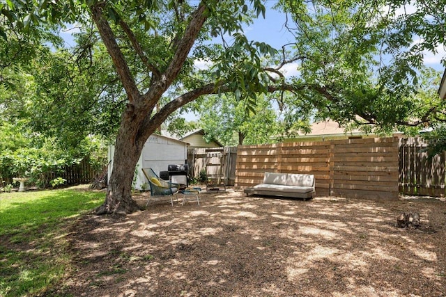 8102 Shadowood Dr, Austin, TX 78757 - view of fenced backyard