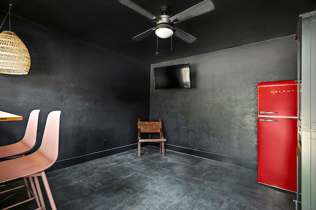 7303 Lunar Dr, Austin, TX 78745 - unfurnished room featuring a ceiling fan