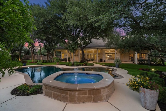 2319 Woodway Dr, Round Rock, TX 78681 - swimming pool with an in-ground hot tub and a patio area