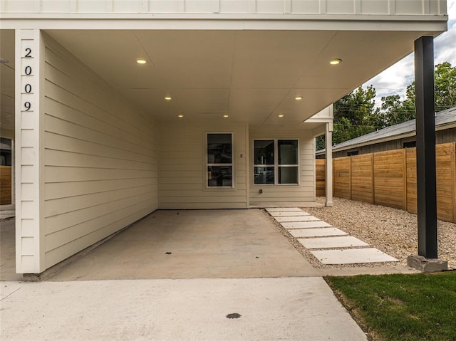 2009 Iroquois Ln Unit B, Austin, TX 78741 - view of patio