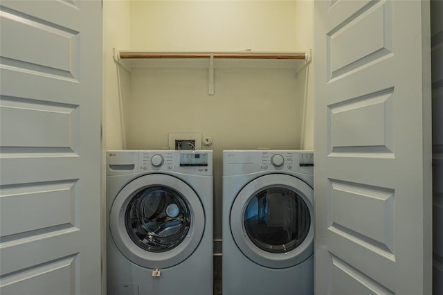 2009 Iroquois Ln Unit B, Austin, TX 78741 - washroom with washing machine and clothes dryer