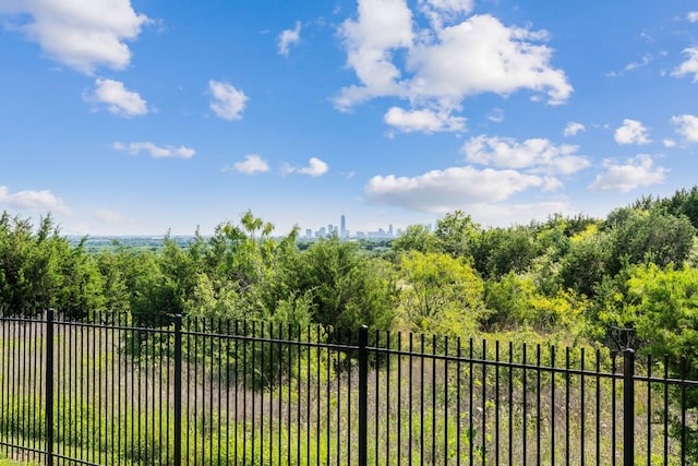 7514 Daves Landing Dr, Austin, TX 78724 - view of yard