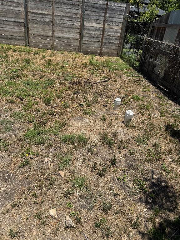 1310 Aggie Ln Unit A, Austin, TX 78757 - photo 6