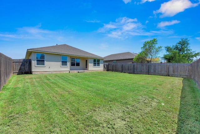 608 Silver Wing Dr, Austin, TX 78725 - rear view of property featuring a fenced backyard