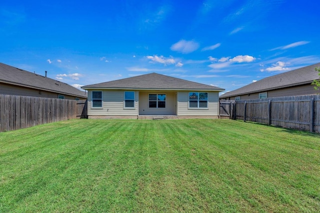 608 Silver Wing Dr, Austin, TX 78725 - back of property featuring a fenced backyard